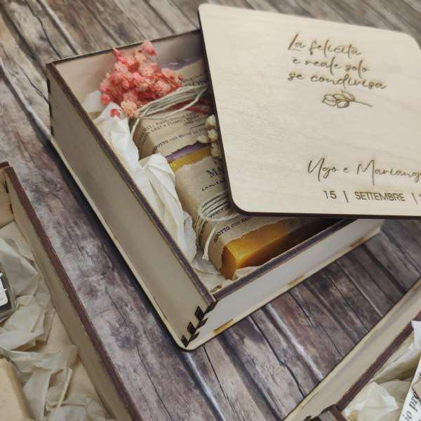 scatola di legno personalizzata ecofattoart